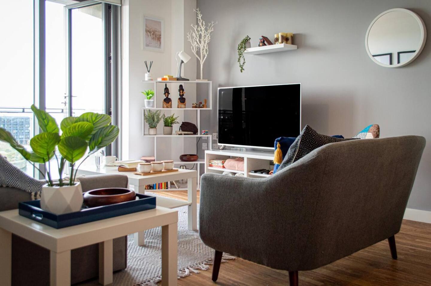 Stunning Mersey View Flat W Parking In Ливърпул Екстериор снимка