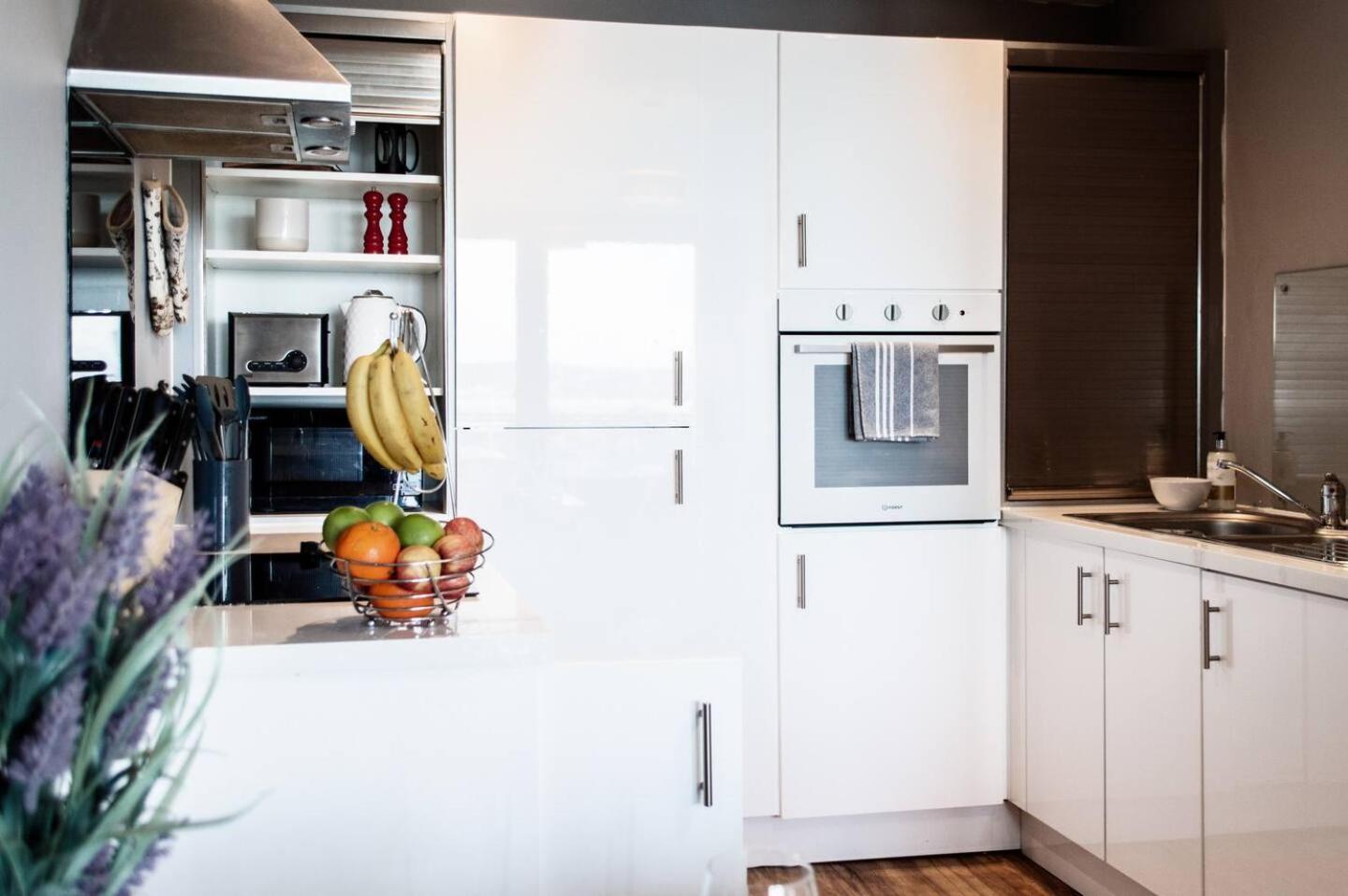 Stunning Mersey View Flat W Parking In Ливърпул Екстериор снимка